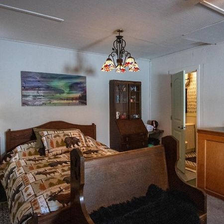 Meadow Suites In Wells Barkerville Экстерьер фото