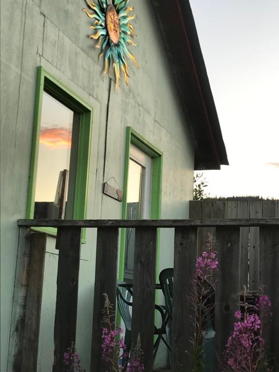 Meadow Suites In Wells Barkerville Экстерьер фото